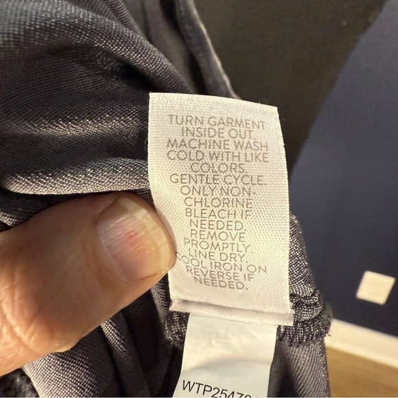 J. Jill Silver Gray Rayon & Silk Velvet Blouse, Size Medium - Picture 8 of 11